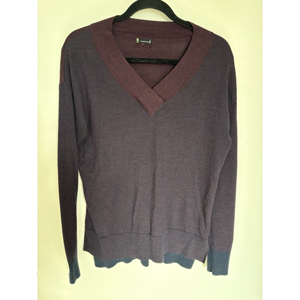Smartwool Women's Merino Wool Colorblock V-Neck Sweater - Purple / Plum Accent M